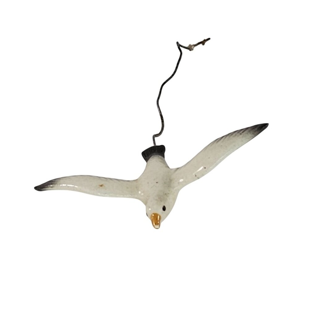 Hagen Renaker Seagull Flying On Wire Miniature Figurine *Chip*